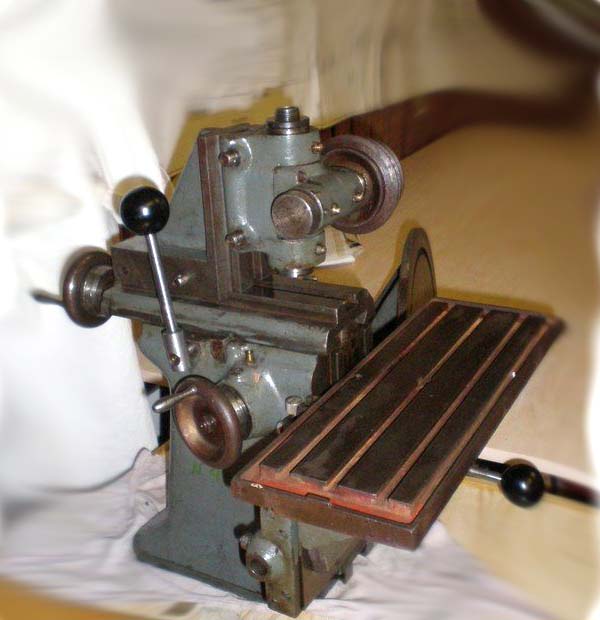 С-169 фрезерний настільний